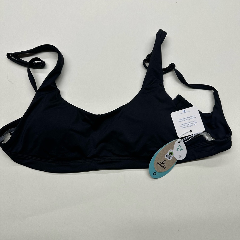 NWT Prana Shoreline Bikini Top black M upf 50